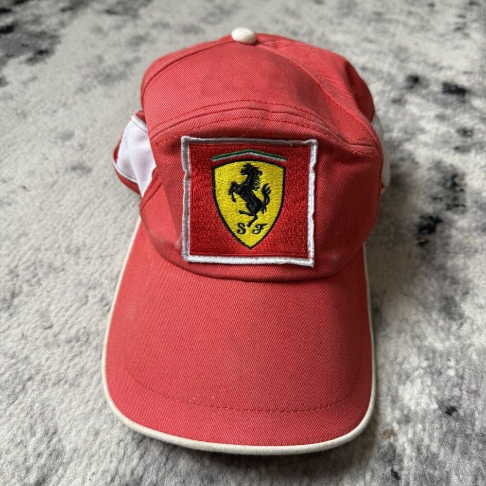 Vintage Fila Ferrari logo cap